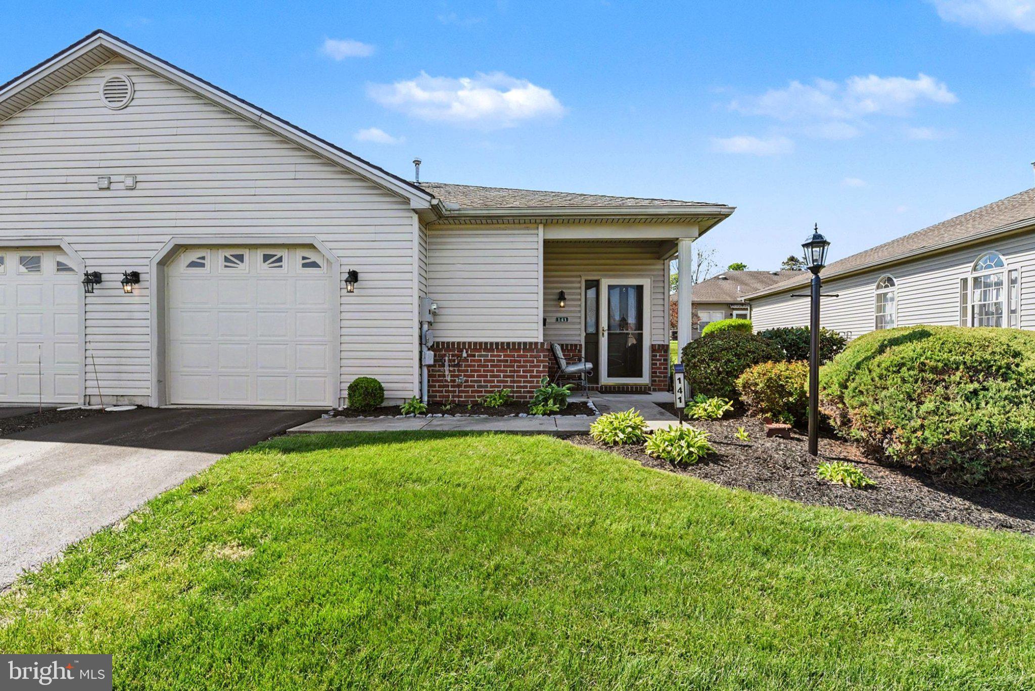 141 LEONARD LANE