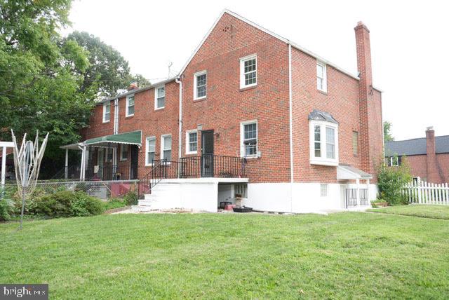5700 MAPLEHILL ROAD