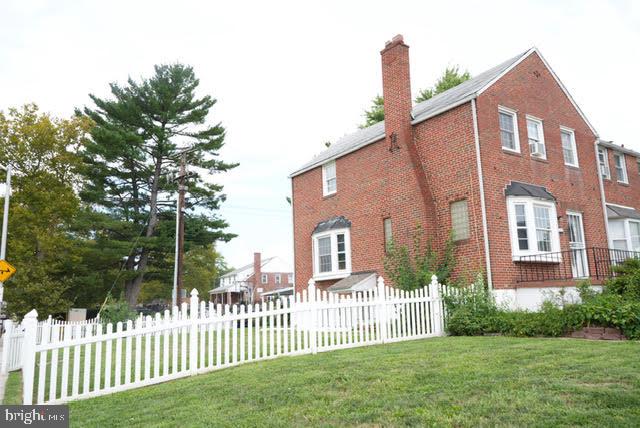 5700 MAPLEHILL ROAD