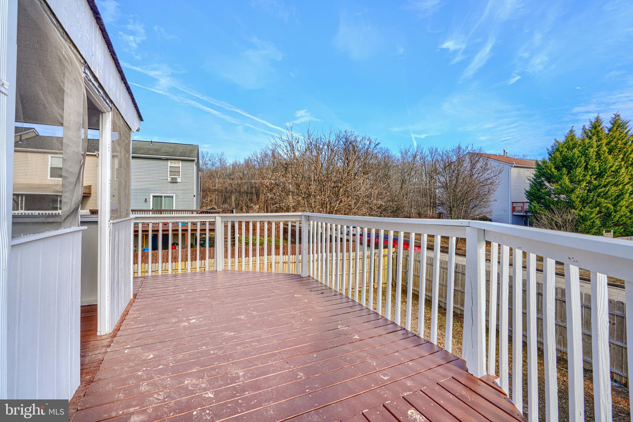 CARROLLWOOD MANOR - Residential