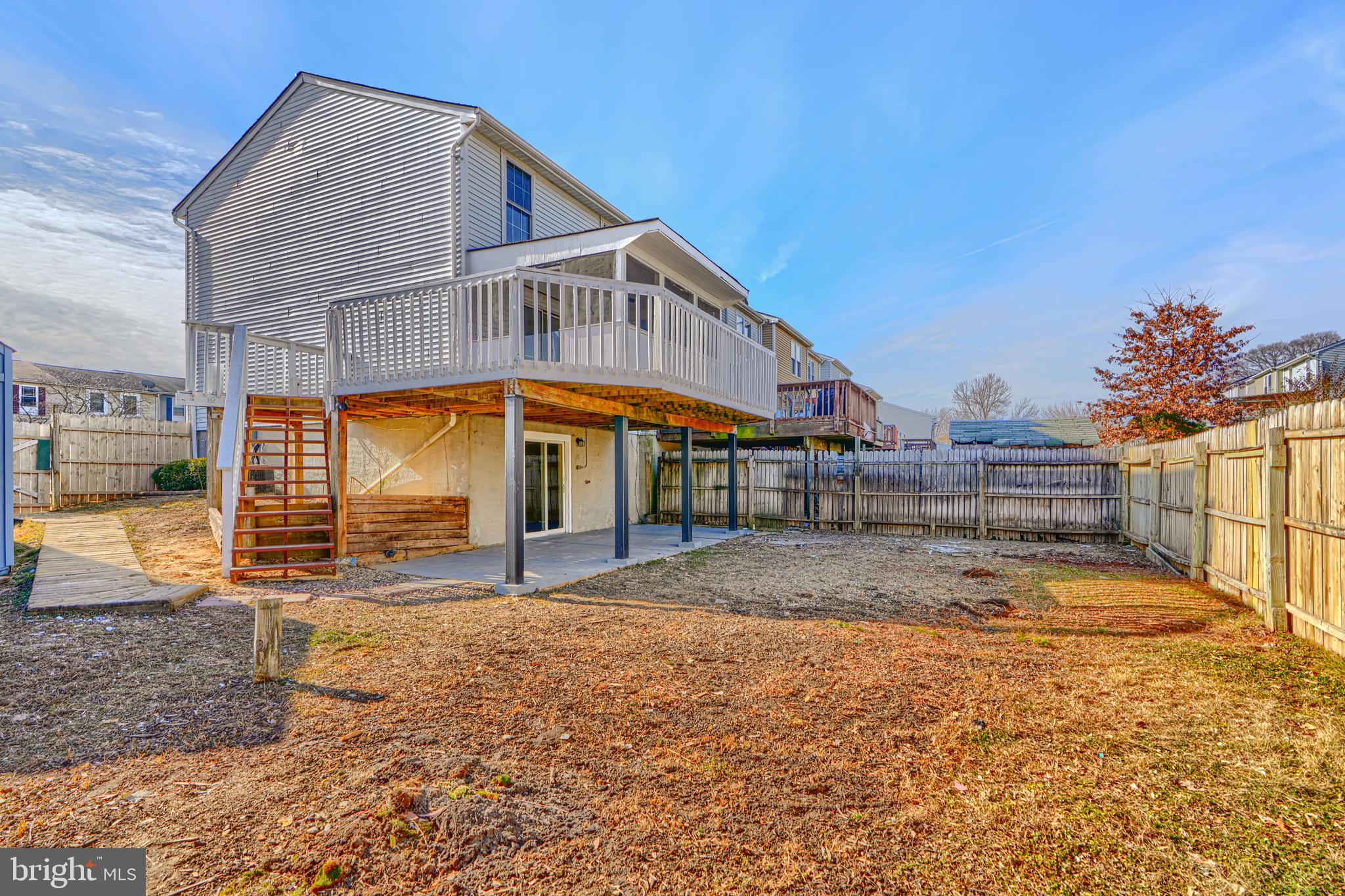 CARROLLWOOD MANOR - Residential