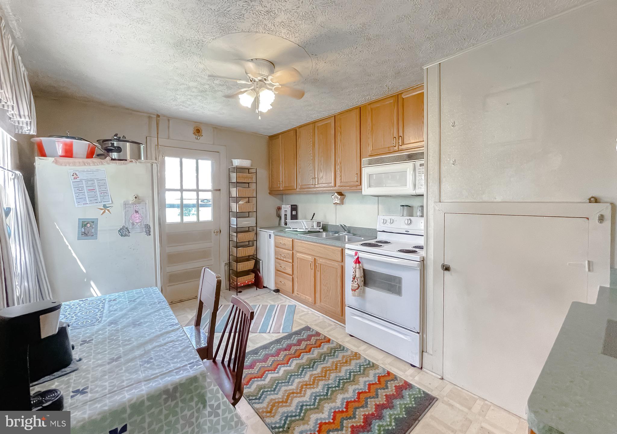 WARING - Residential