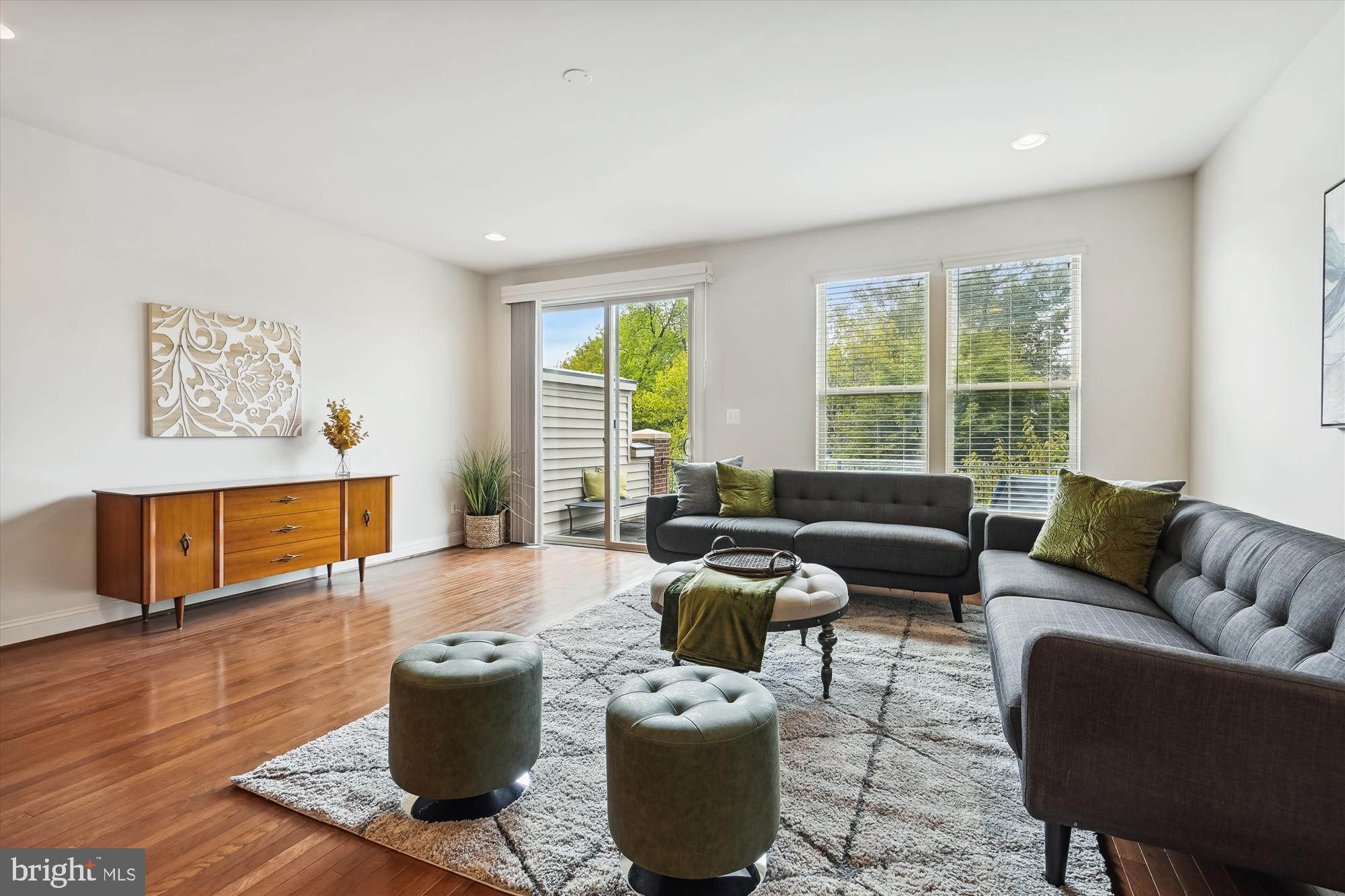 BRAMBLETON TOWN CENTER - Residential