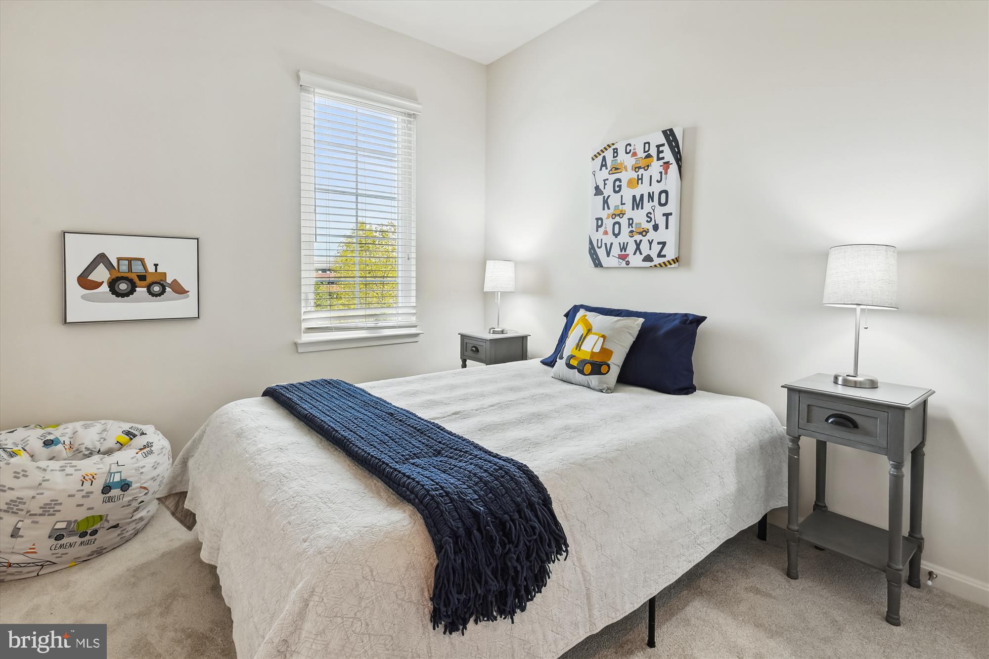 BRAMBLETON TOWN CENTER - Residential