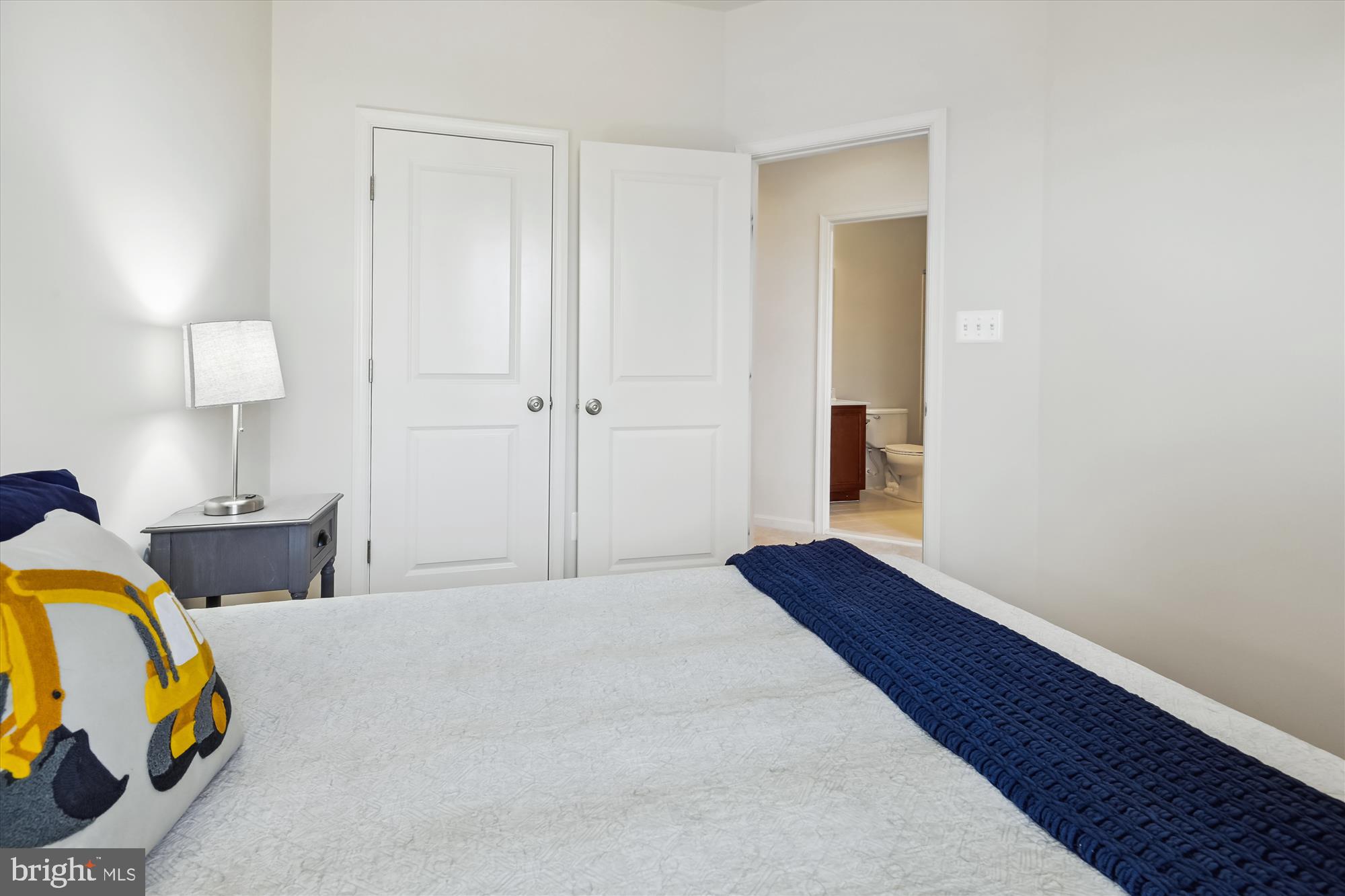 BRAMBLETON TOWN CENTER - Residential