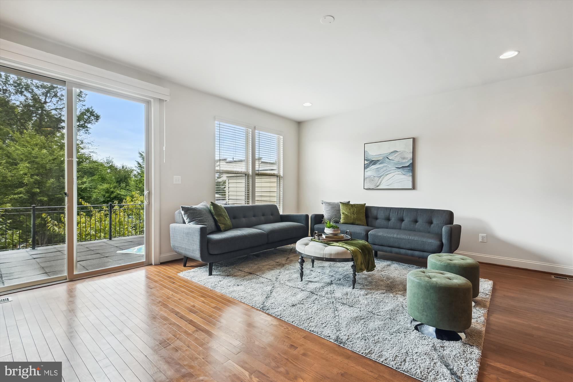 BRAMBLETON TOWN CENTER - Residential