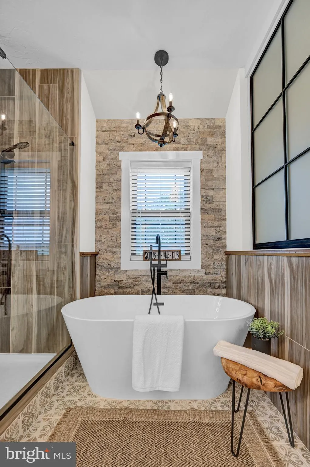 Hanover, Pennsylvania 17331, United States, 4 Bedrooms Bedrooms, ,3 BathroomsBathrooms,Residential,Active,72176