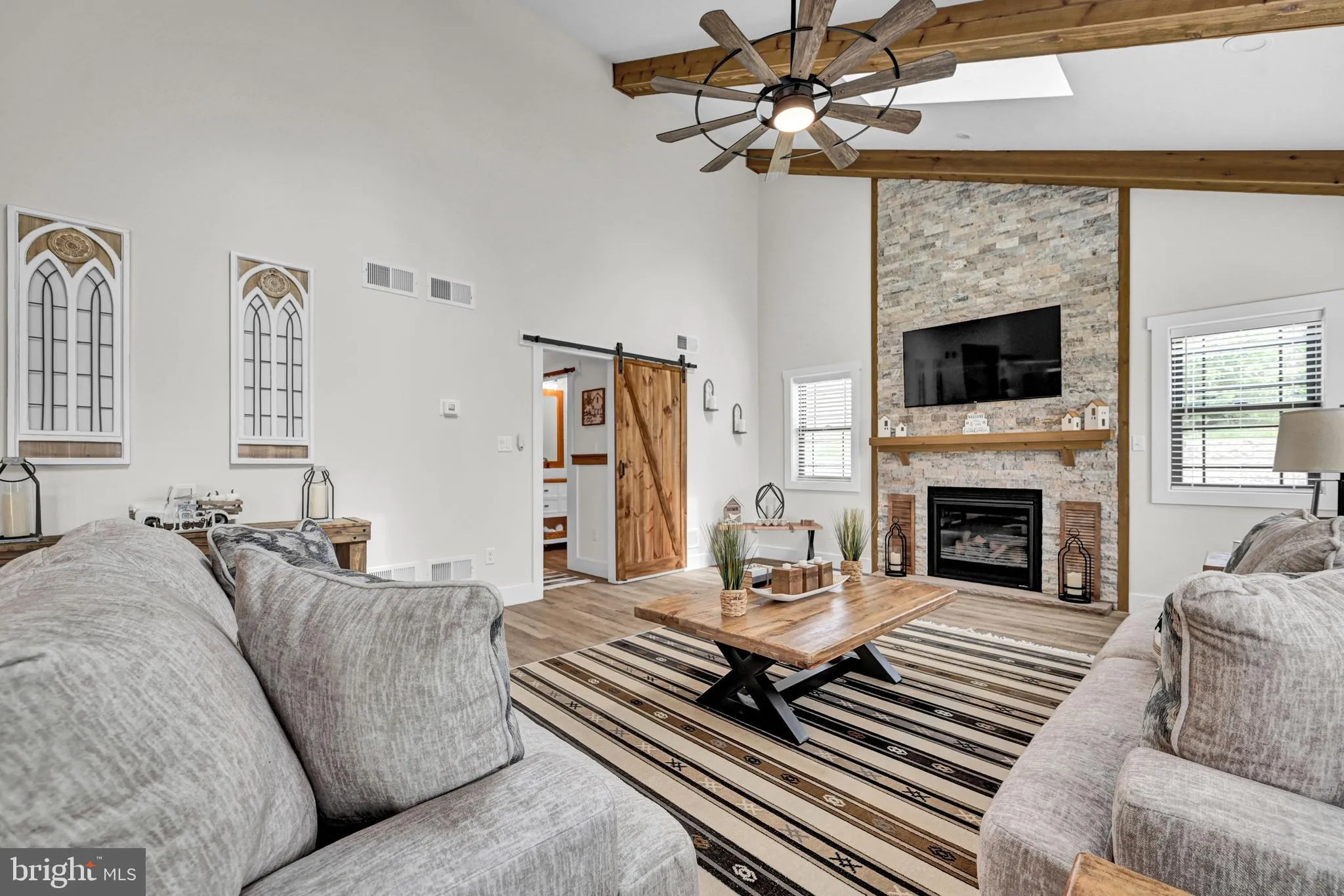 Hanover, Pennsylvania 17331, United States, 4 Bedrooms Bedrooms, ,3 BathroomsBathrooms,Residential,Active,72176