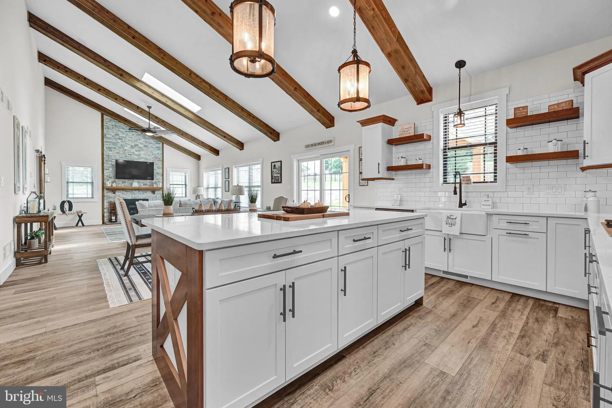 Hanover, Pennsylvania 17331, United States, 4 Bedrooms Bedrooms, ,3 BathroomsBathrooms,Residential,Active,72176