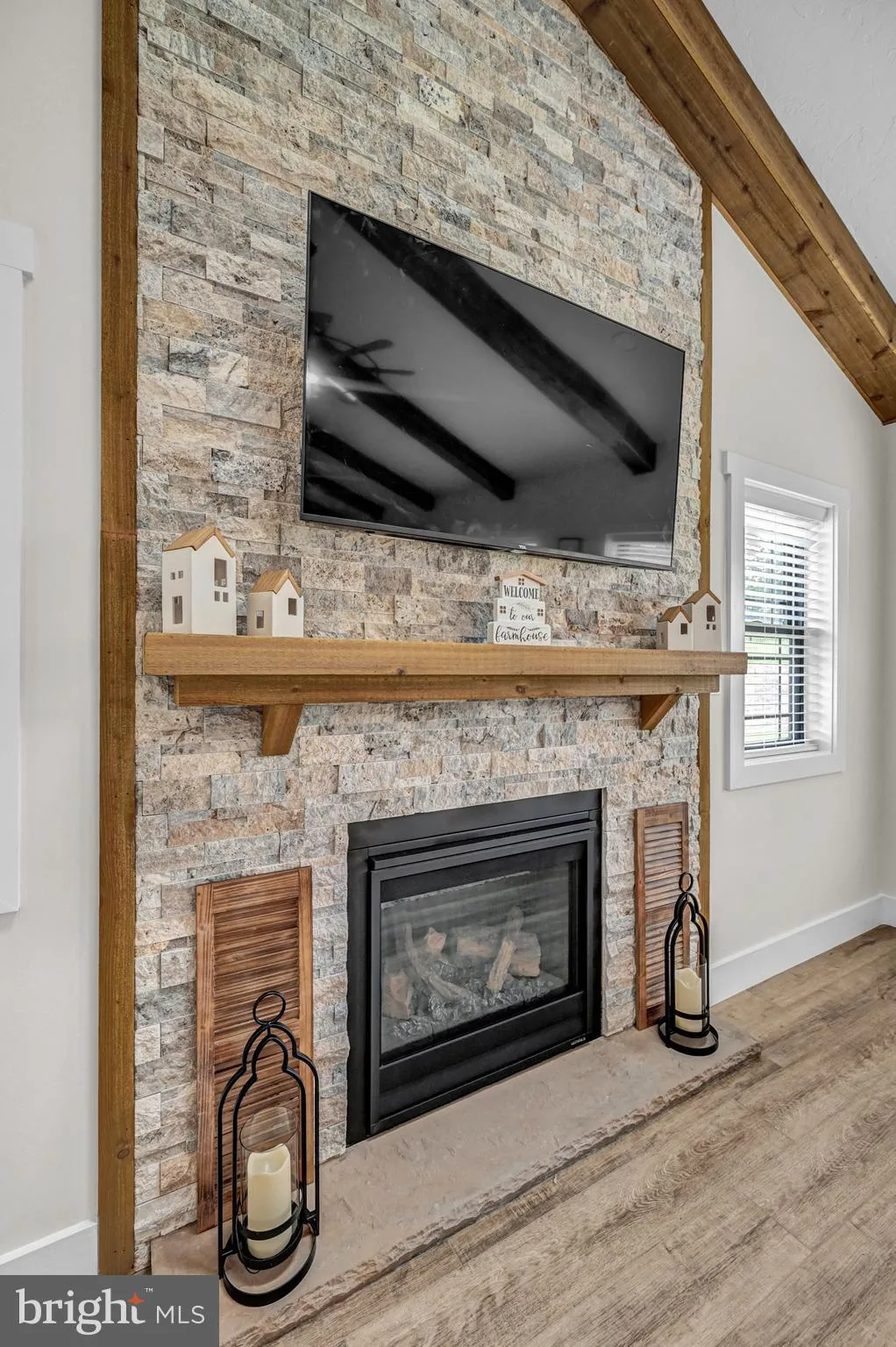 Hanover, Pennsylvania 17331, United States, 4 Bedrooms Bedrooms, ,3 BathroomsBathrooms,Residential,Active,72176