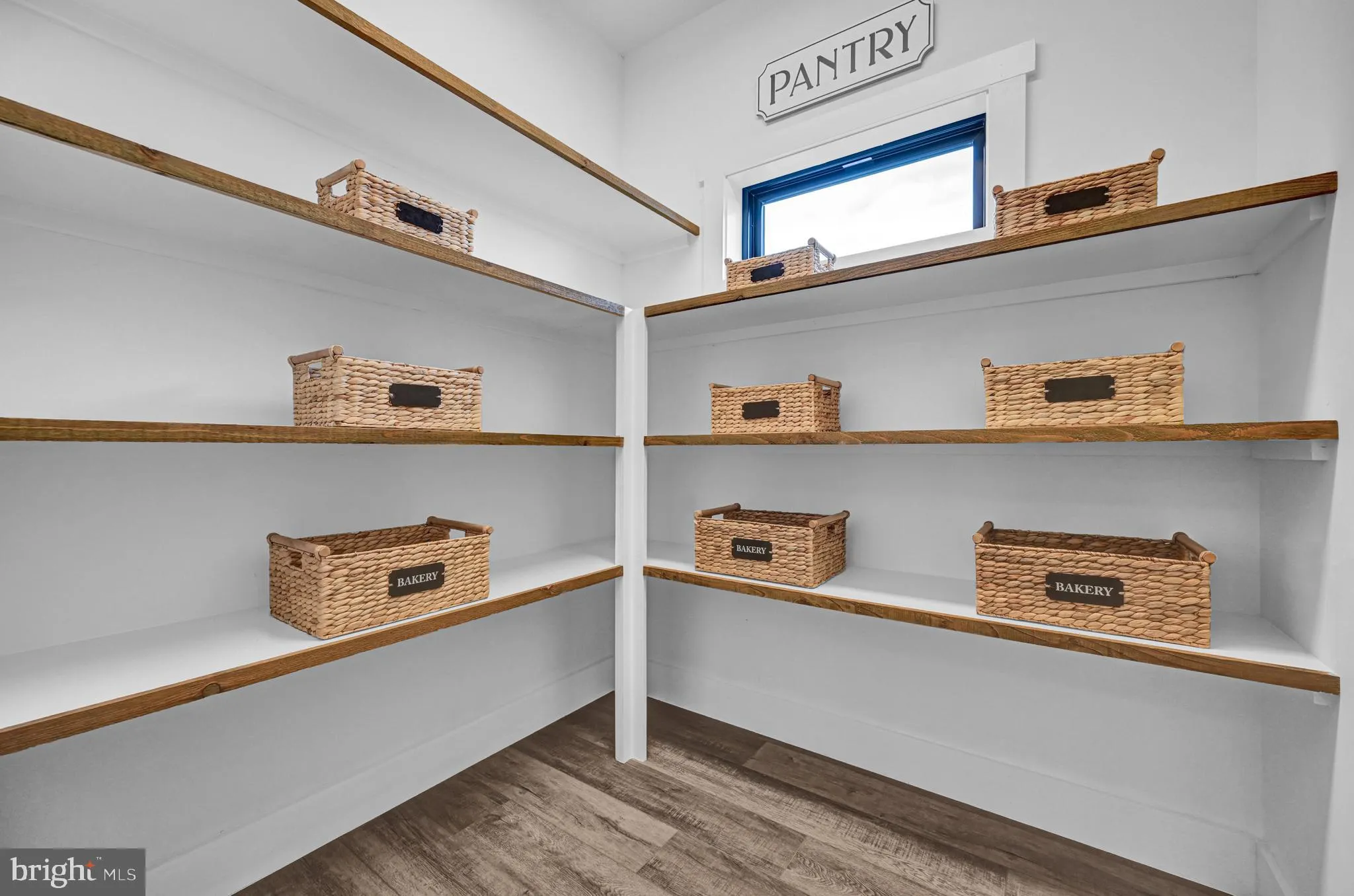 Hanover, Pennsylvania 17331, United States, 4 Bedrooms Bedrooms, ,3 BathroomsBathrooms,Residential,Active,72176