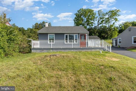 Photo of 4528 MARIETTA AVE, COLUMBIA, PA 17512 (MLS # PALA2036154)