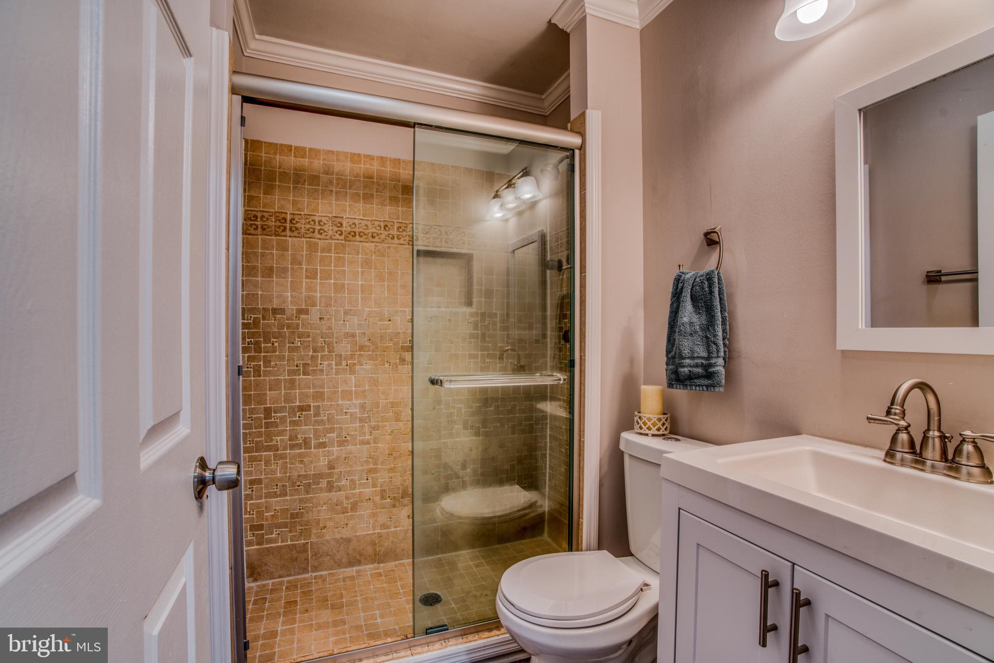 MANHATTAN BEACH - Residential Lease