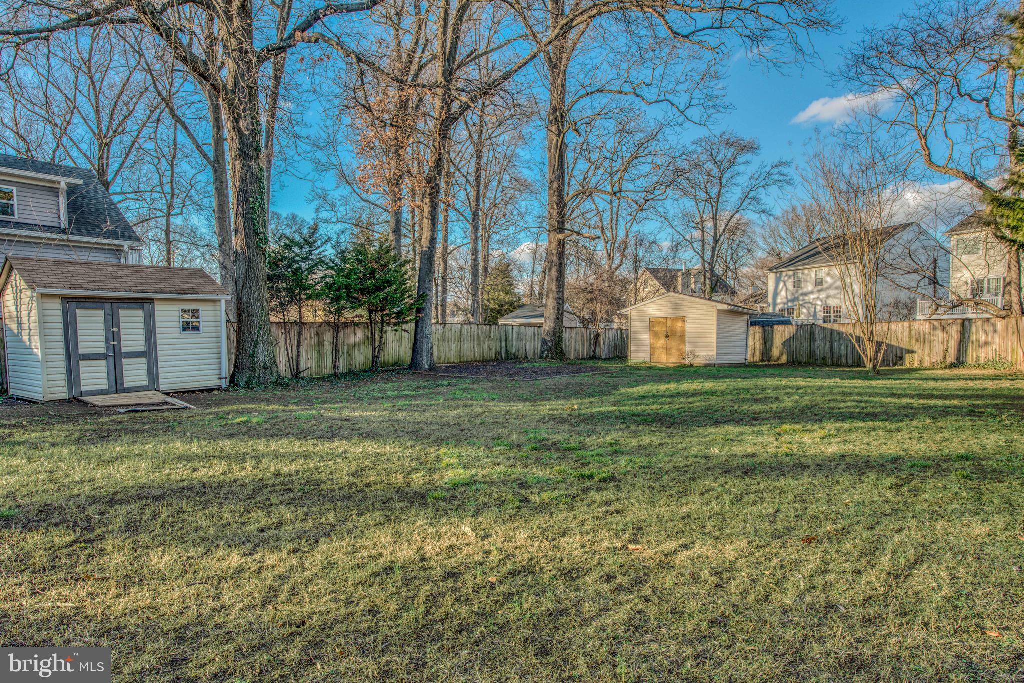 MANHATTAN BEACH - Residential Lease