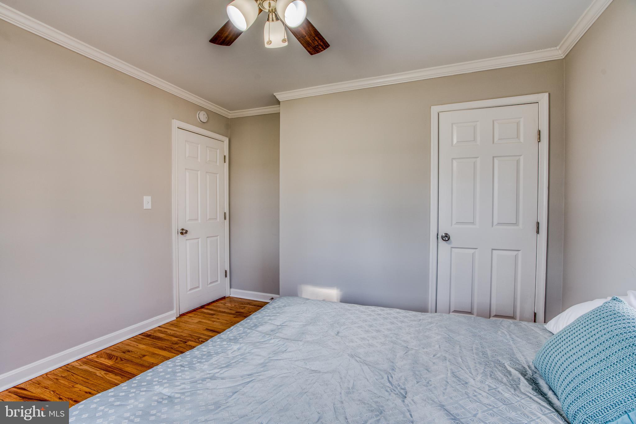 MANHATTAN BEACH - Residential Lease