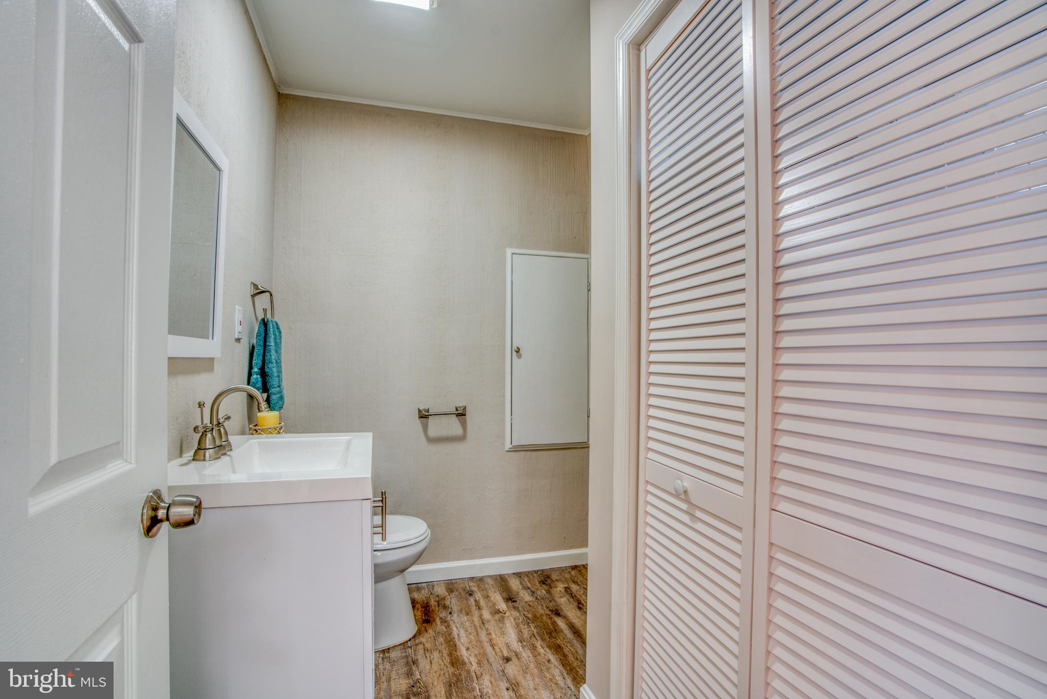 MANHATTAN BEACH - Residential Lease