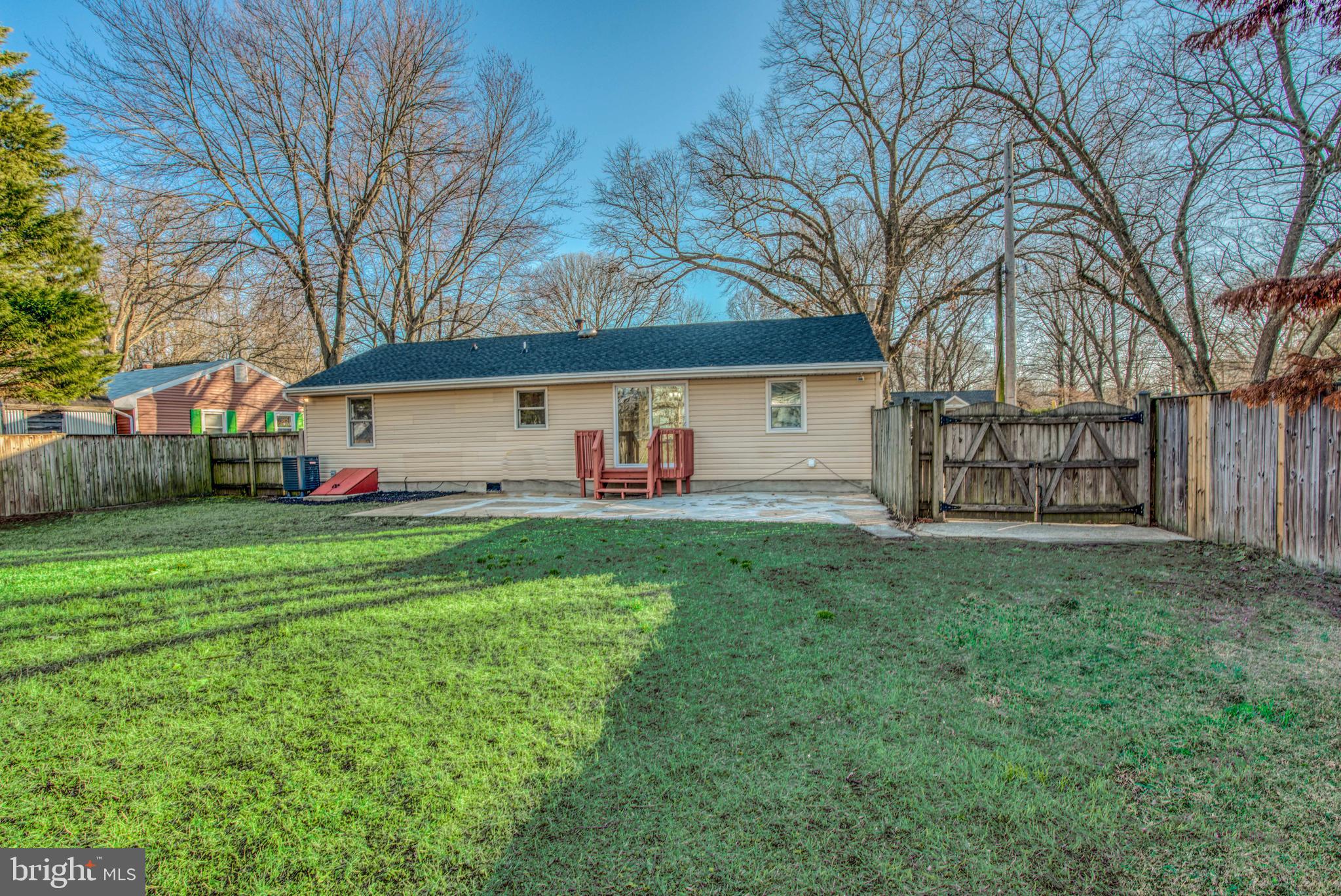 MANHATTAN BEACH - Residential Lease