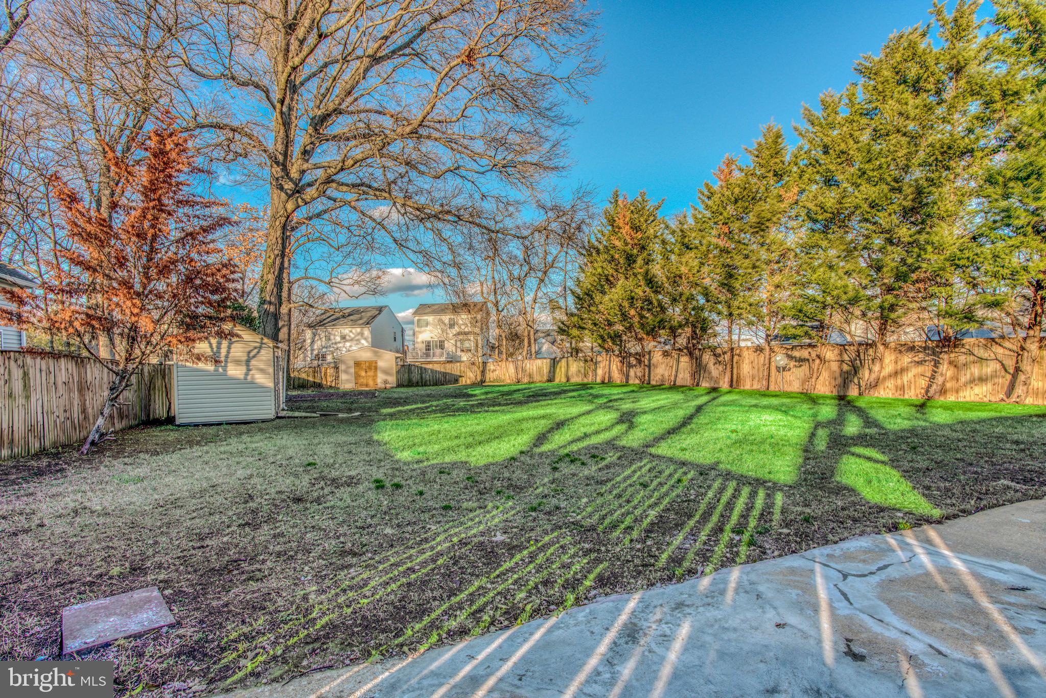 MANHATTAN BEACH - Residential Lease