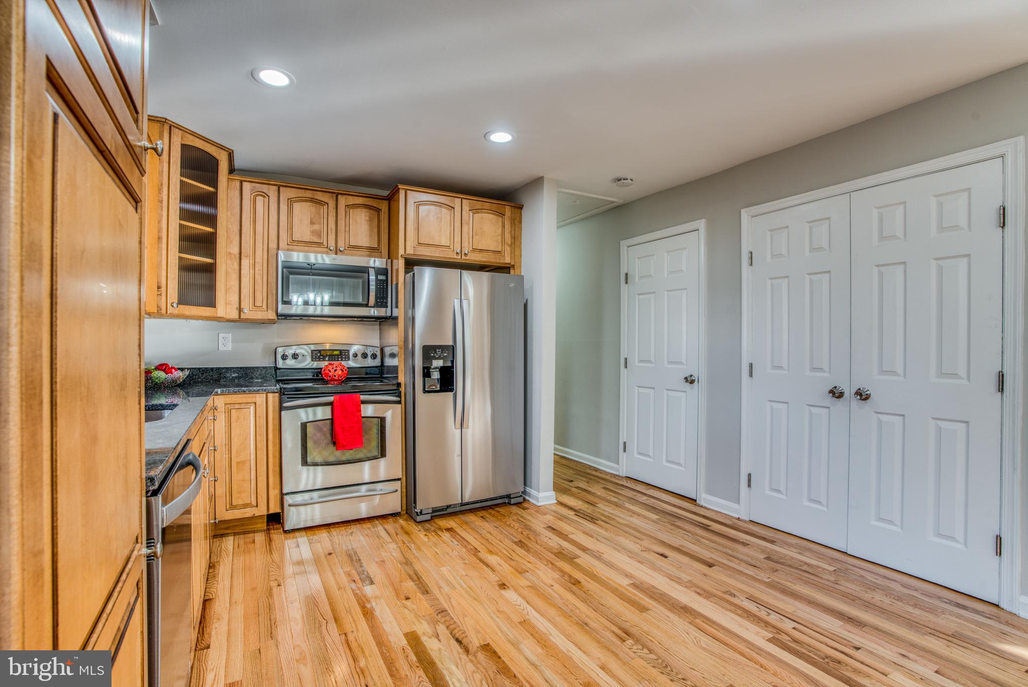 MANHATTAN BEACH - Residential Lease