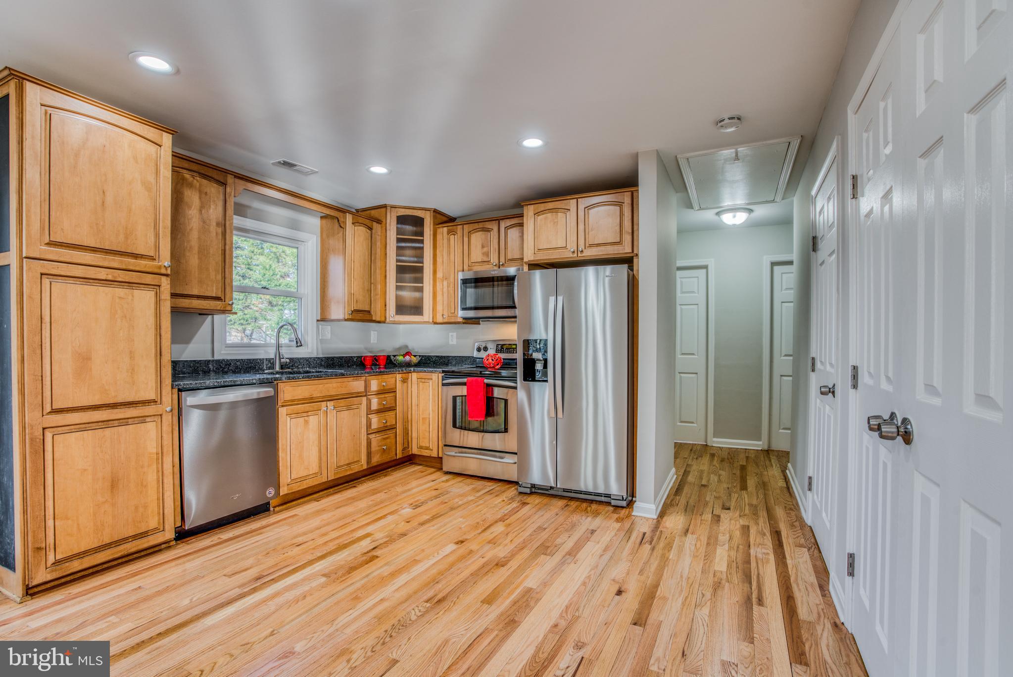 MANHATTAN BEACH - Residential Lease