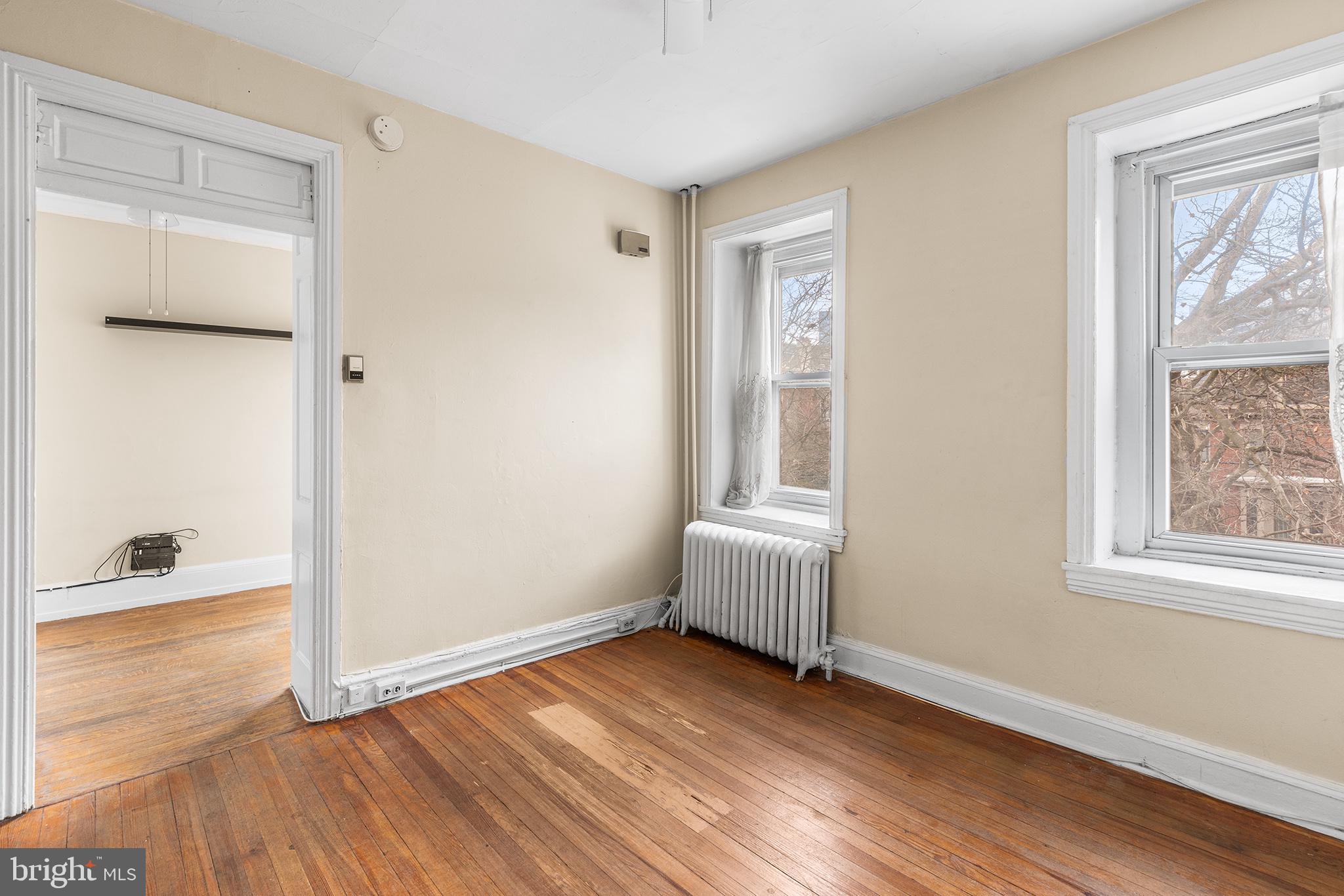 UNIVERSITY CITY - Residential Lease