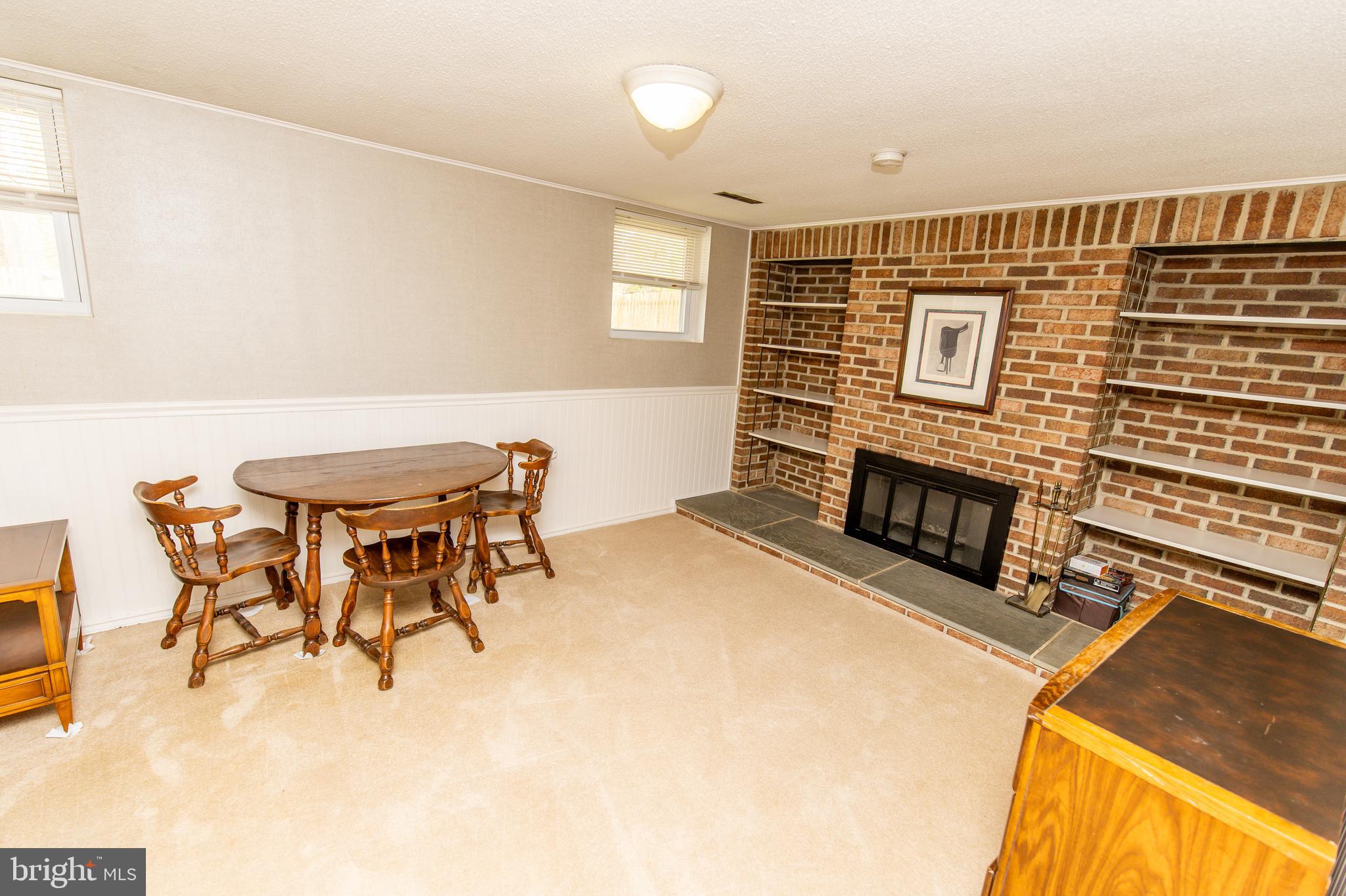 VILLAGE OF OLDE MILL - Residential