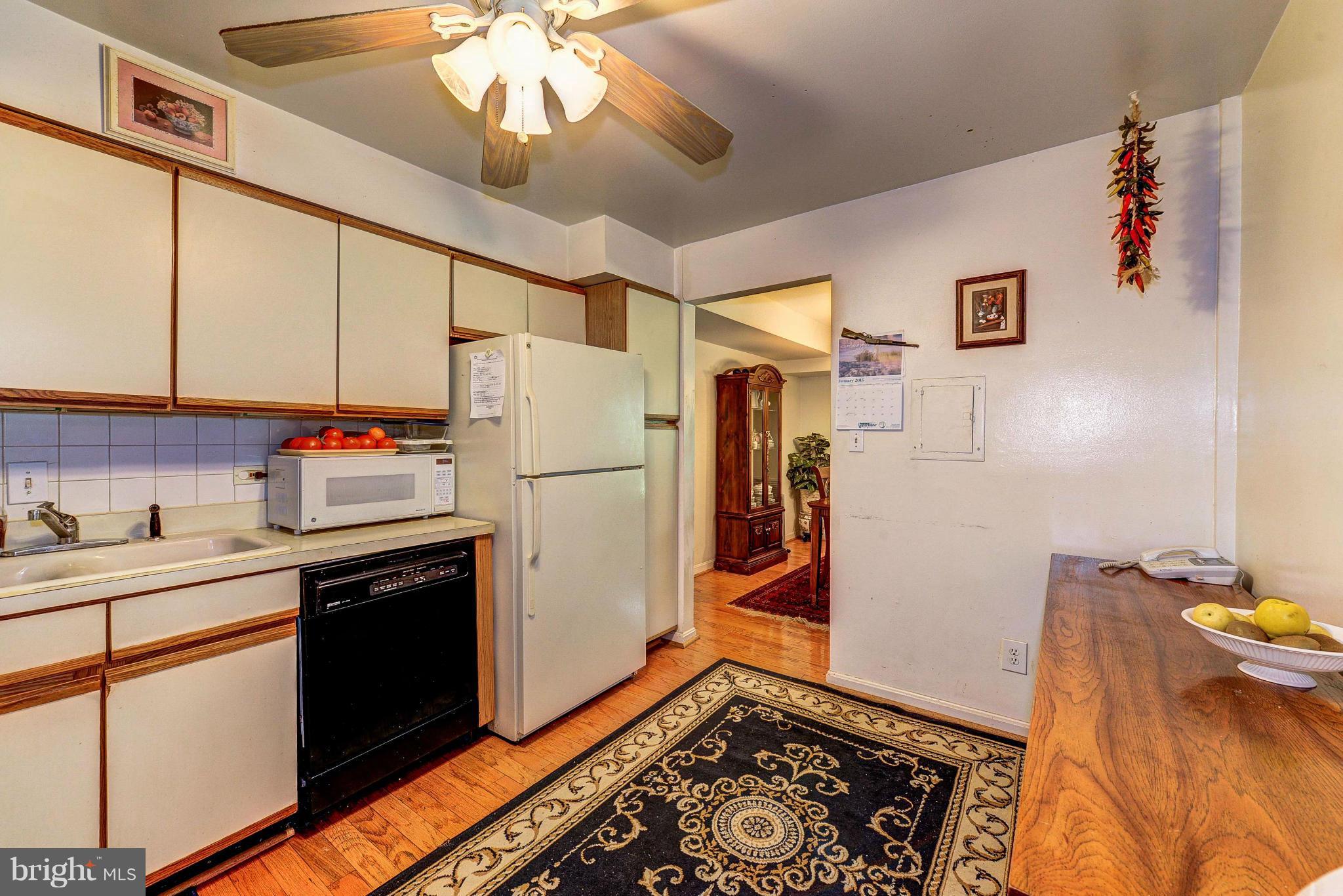 HERITAGE COURT - Residential