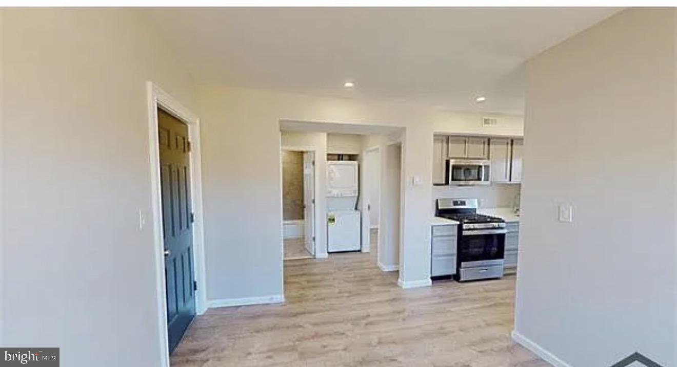 307 DIVISION AVENUE NE 101