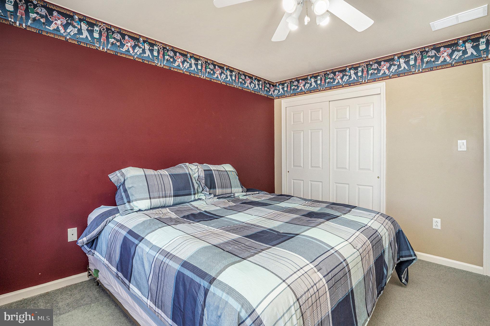 EVANSBURG CROSSING - Residential