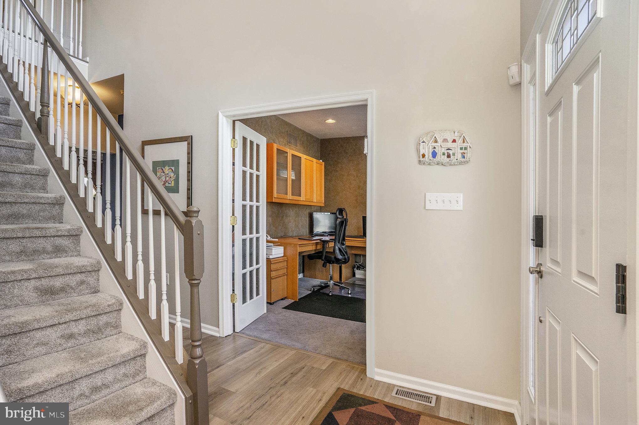 EVANSBURG CROSSING - Residential