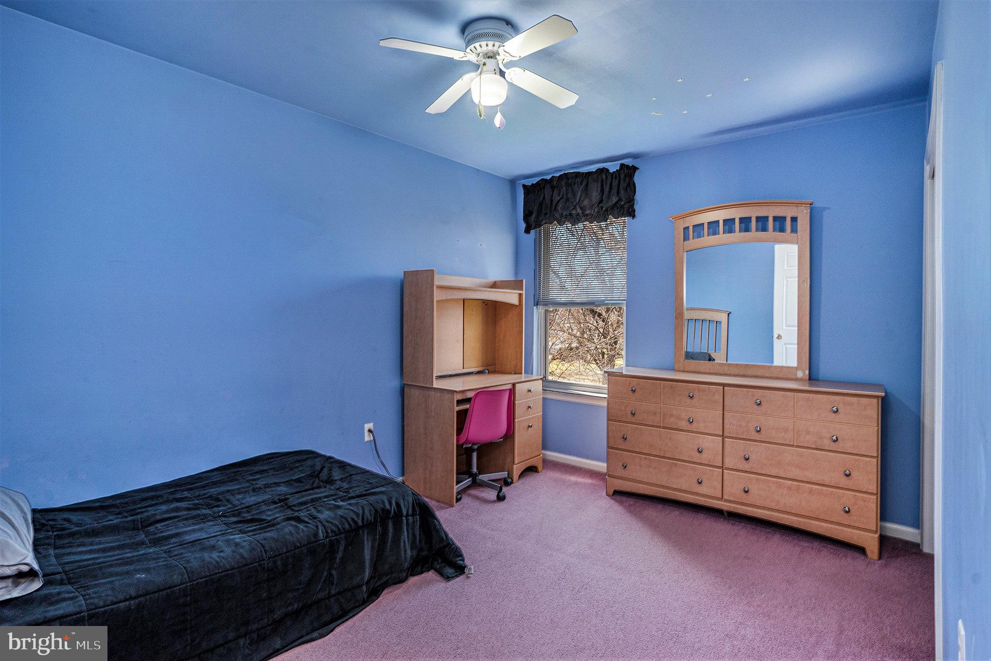 EVANSBURG CROSSING - Residential