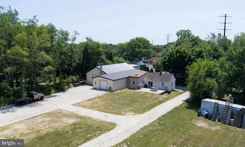 Photo of 380 Wheat Rd, VINELAND, NJ 08360 (MLS # NJAC2024424)