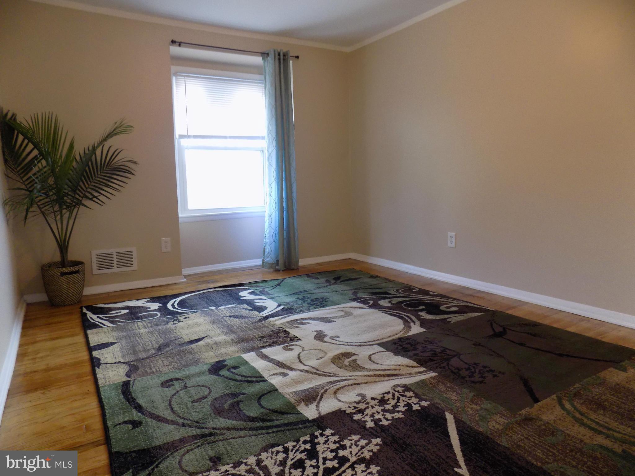 HAWTHORNE - Residential