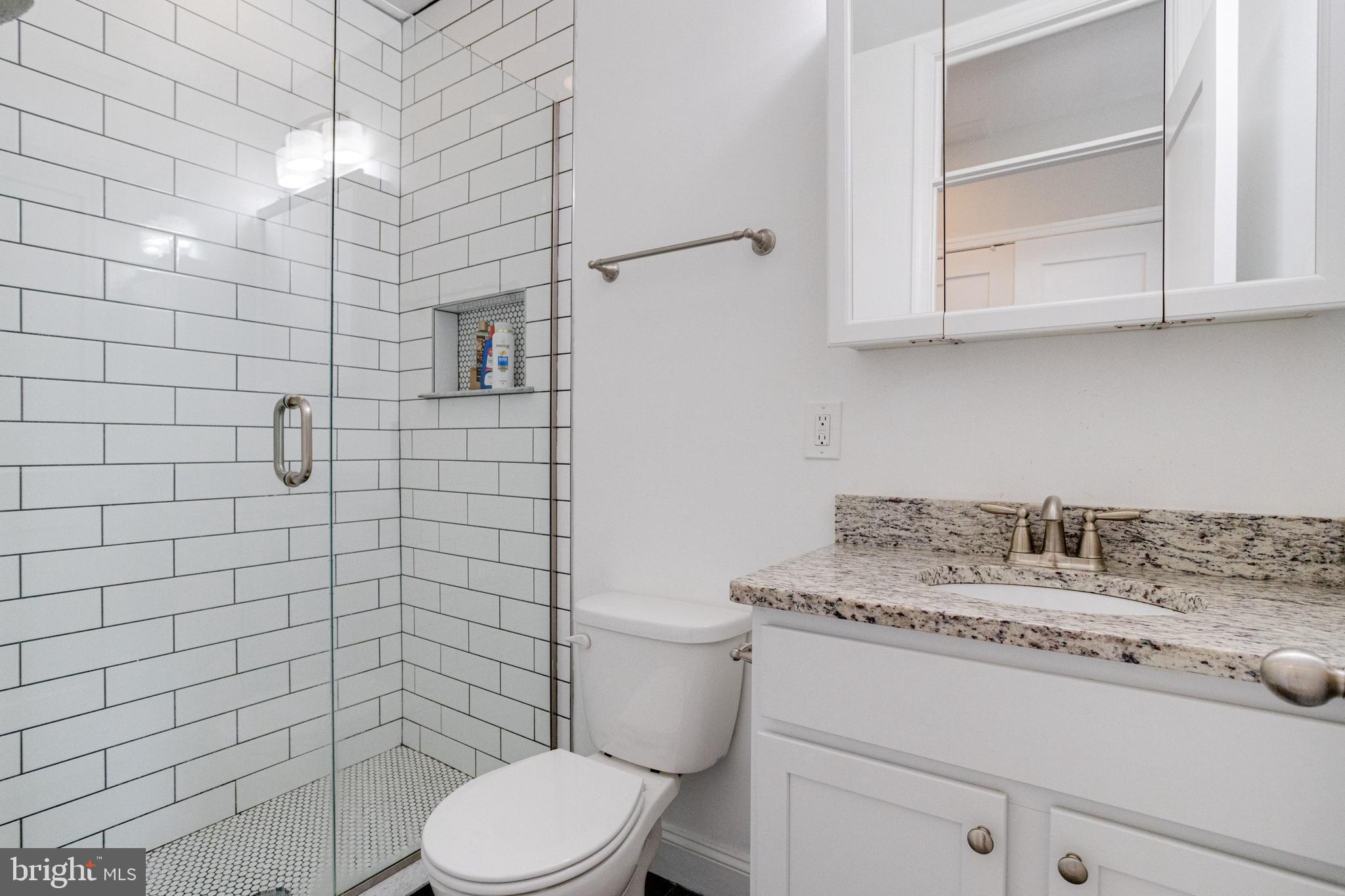 HIGHLANDTOWN - Residential