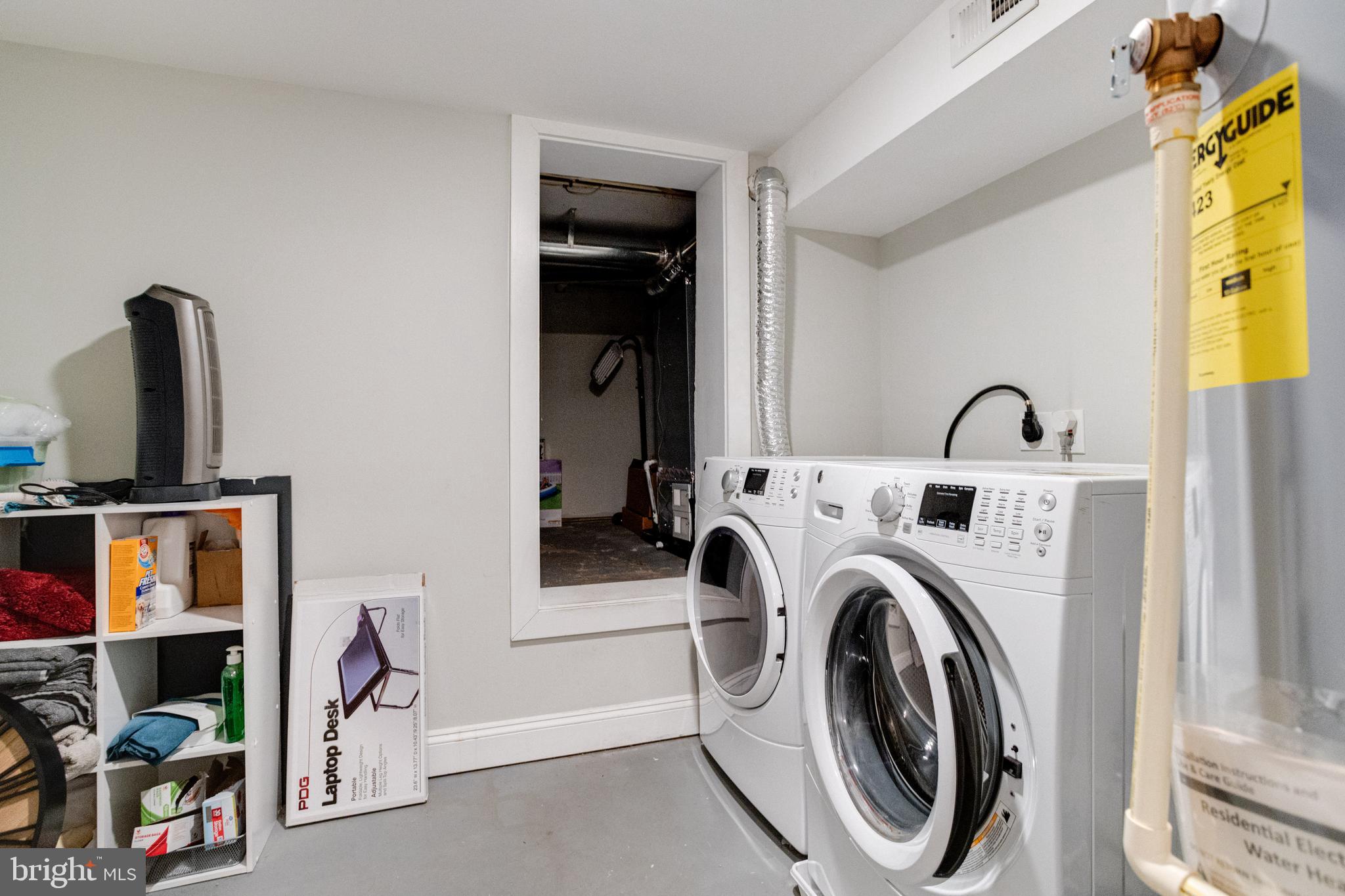 HIGHLANDTOWN - Residential