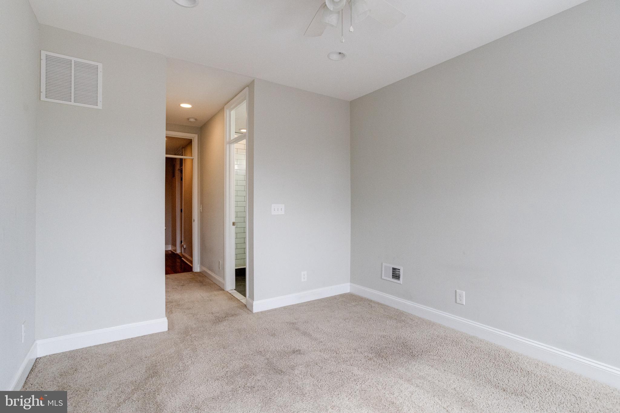 HIGHLANDTOWN - Residential