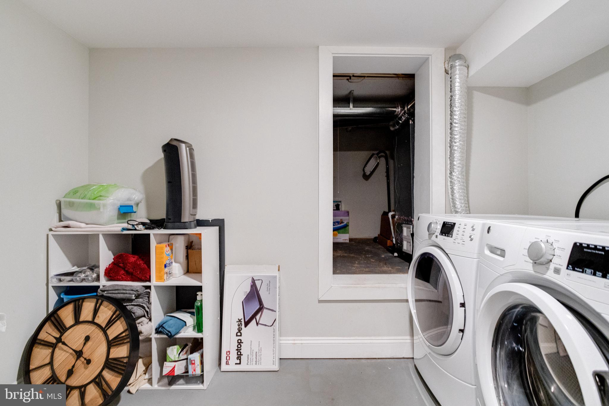 HIGHLANDTOWN - Residential