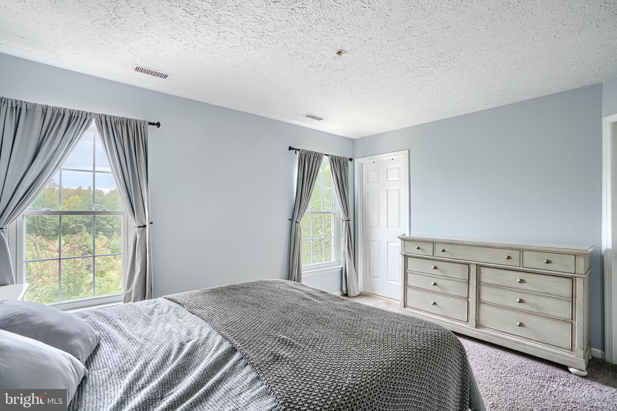 PERRY HALL FARMS - Residential