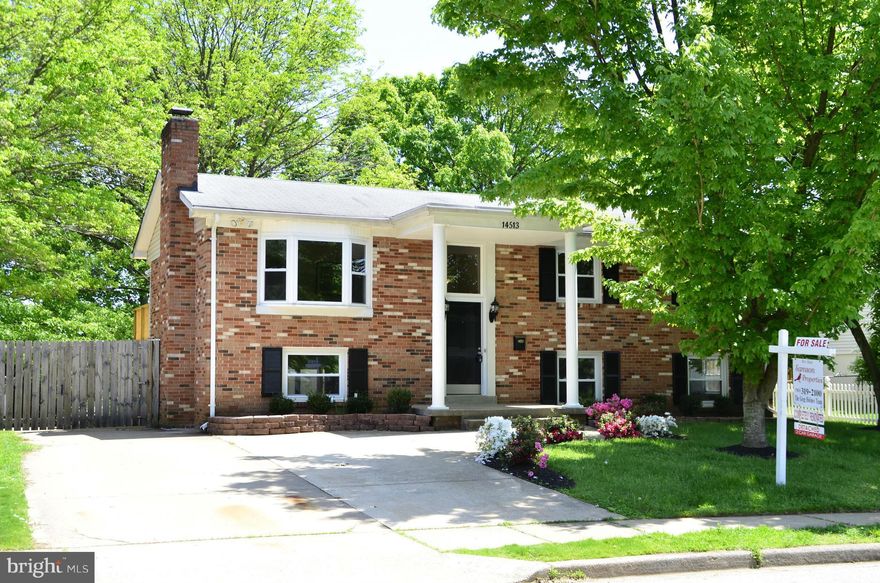 ** REDUCED ** SPECTACULAR RENOVATION BY GENIUSES FROM "FLIP THIS HOUSE" TV SHOW * IS A MUST SEE * OVERSIZED, DETACHED 2-CAR GARAGE HAS H/VAC * KITCHENS W/GRANITE, STAINLESS STEEL & CUSTOM TILE FLRS * REFINISHED HDWD FLOORS ON MN LEVEL * NEW DECK * ALL NEW FIXTURES & LIGHTING W/TONS OF RECESSED LIGHTS * STONE FPLC * ALL BATHS REDONE * NEW HEAT PUMP * CUSTOM 2-TONE PAINT *  PROFESSIONALLY LANDSCPED