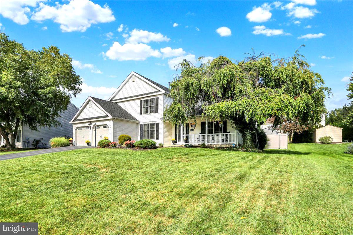 1113 STONEHENGE DRIVE