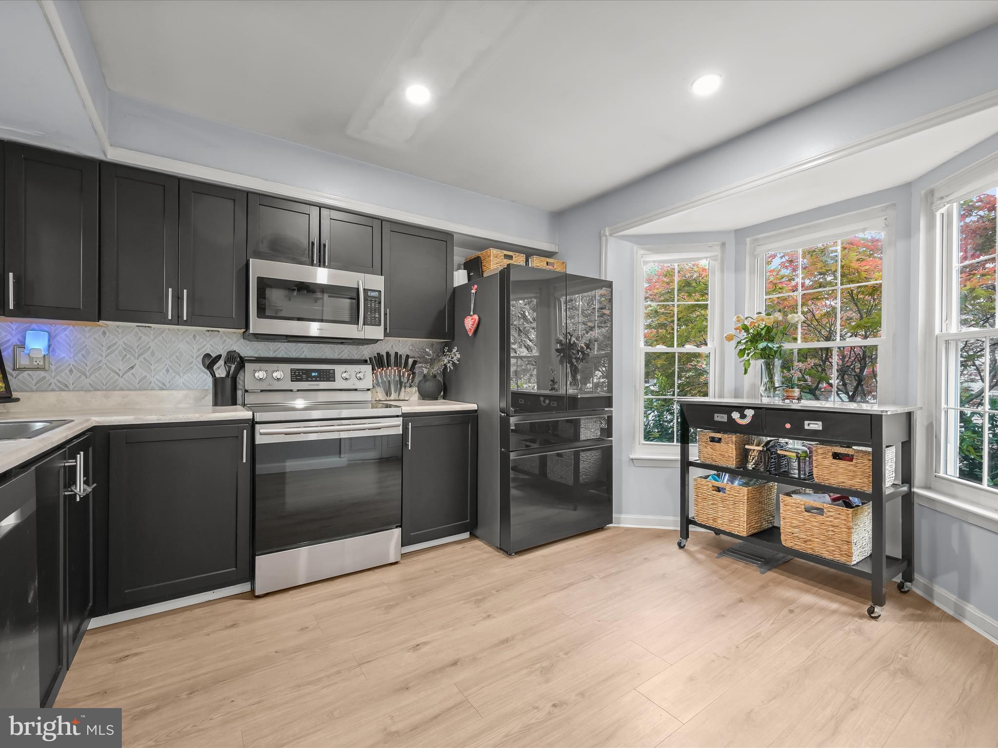 7008 DUCKETTS LANE 44-1