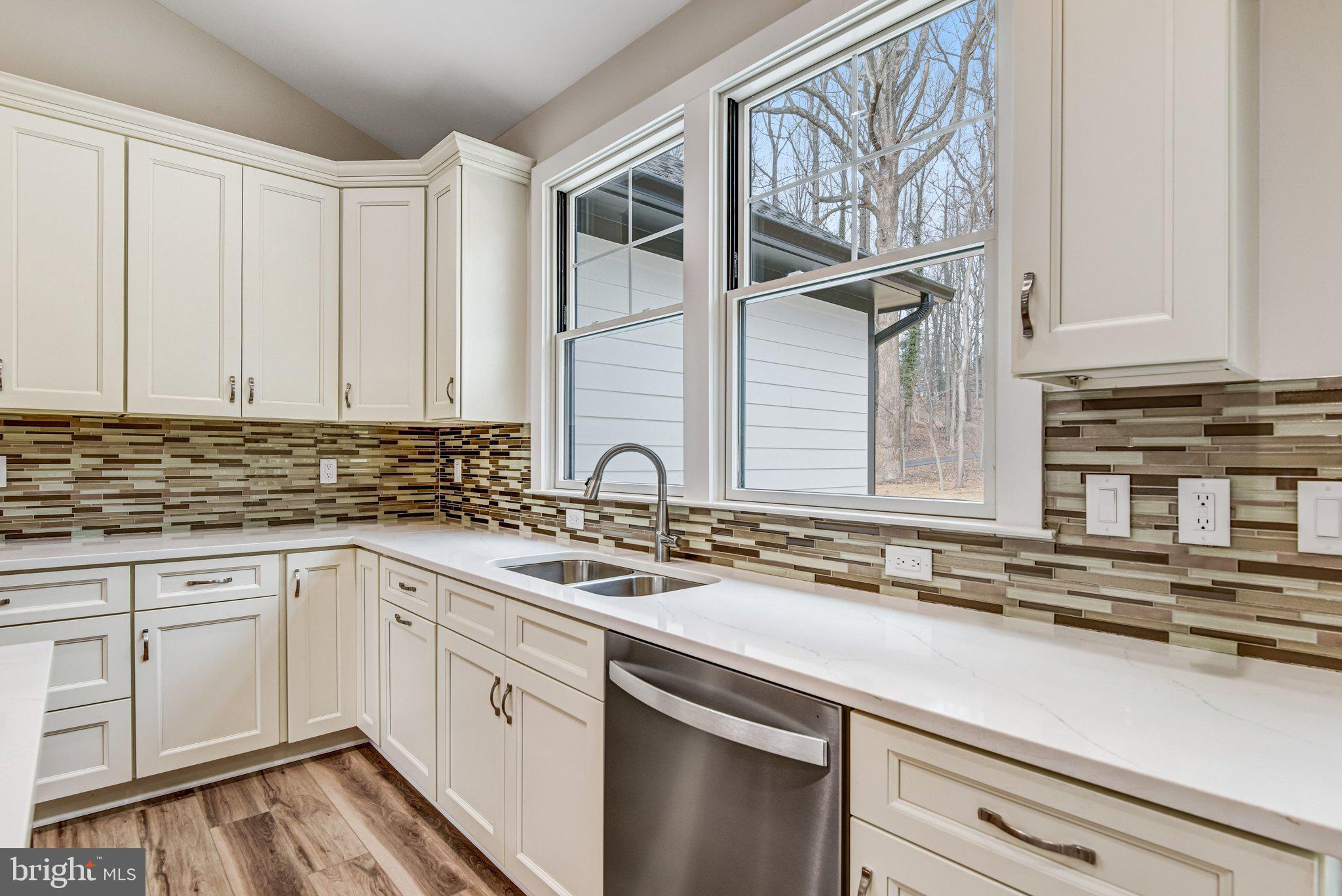 HAYMARKET TOWN - Residential