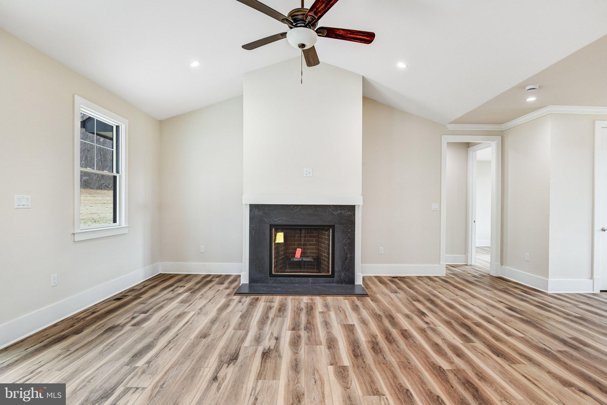 HAYMARKET TOWN - Residential