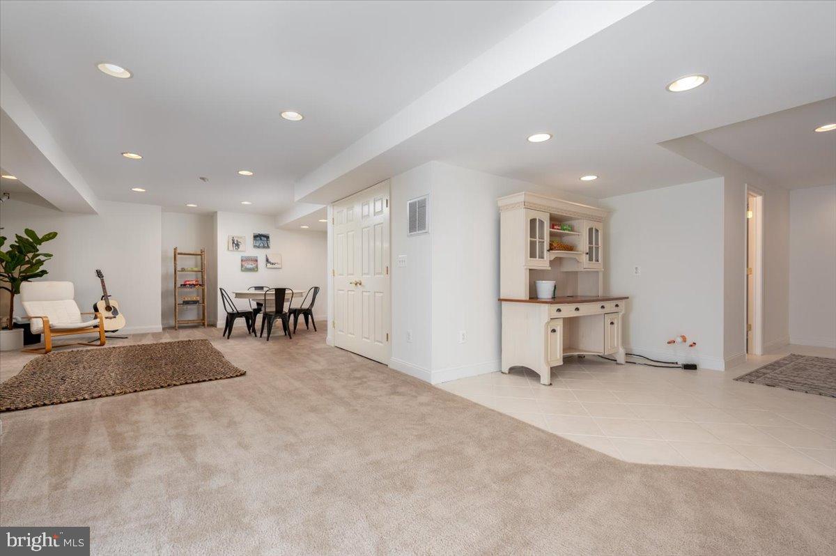 CAMBRIA - Residential