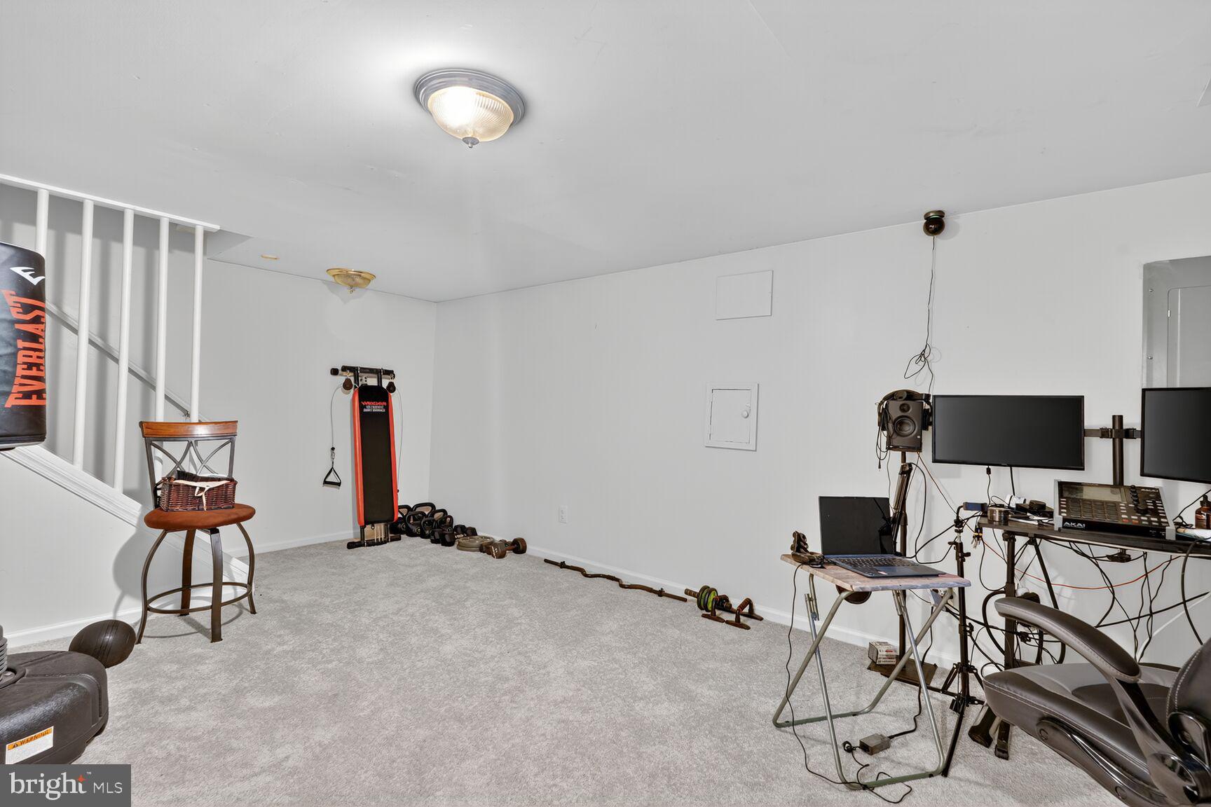 DEER PARK HEIGHTS-ADDN - Residential