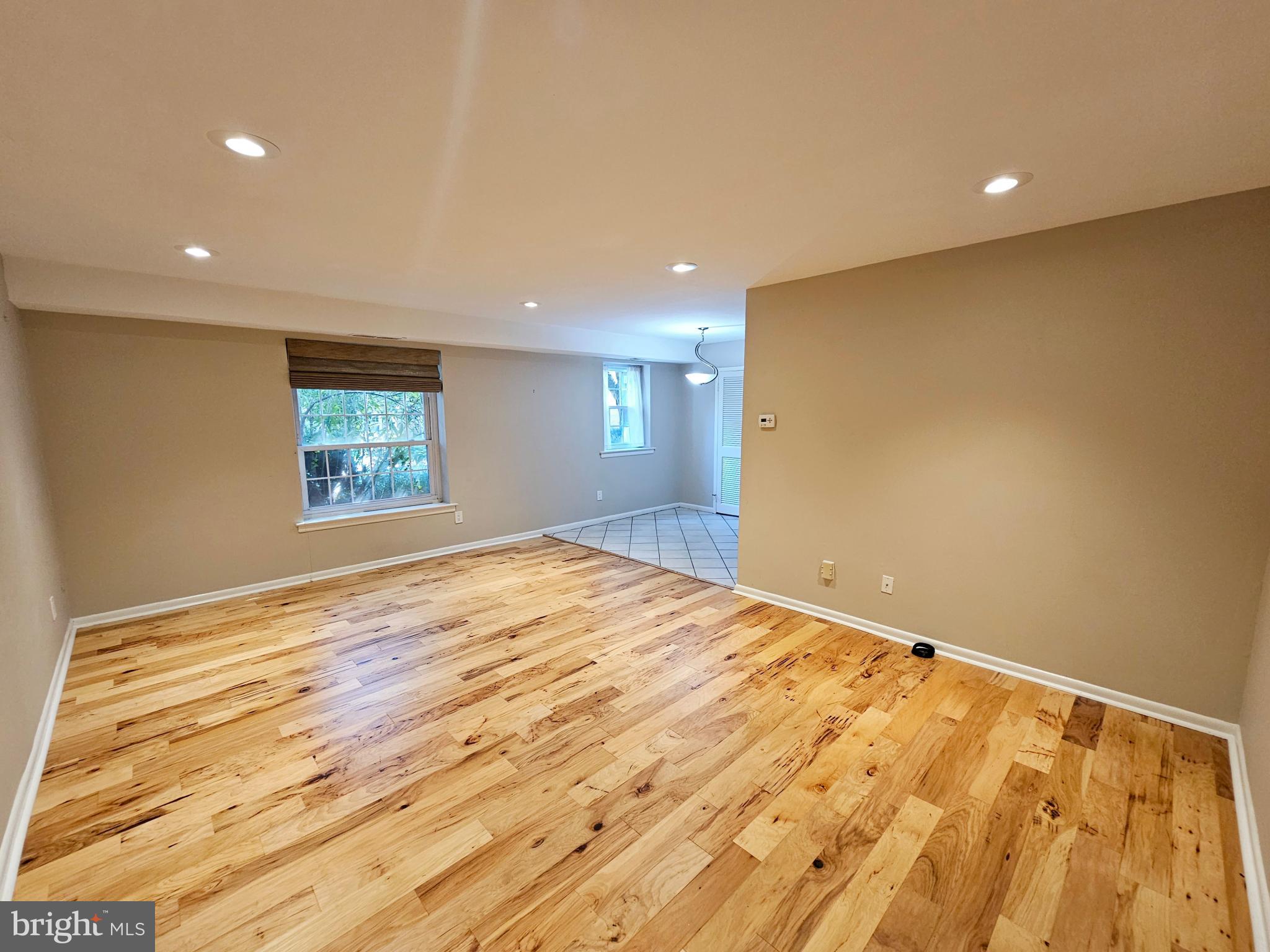 GYPSY LANE CONDOS - Residential Lease