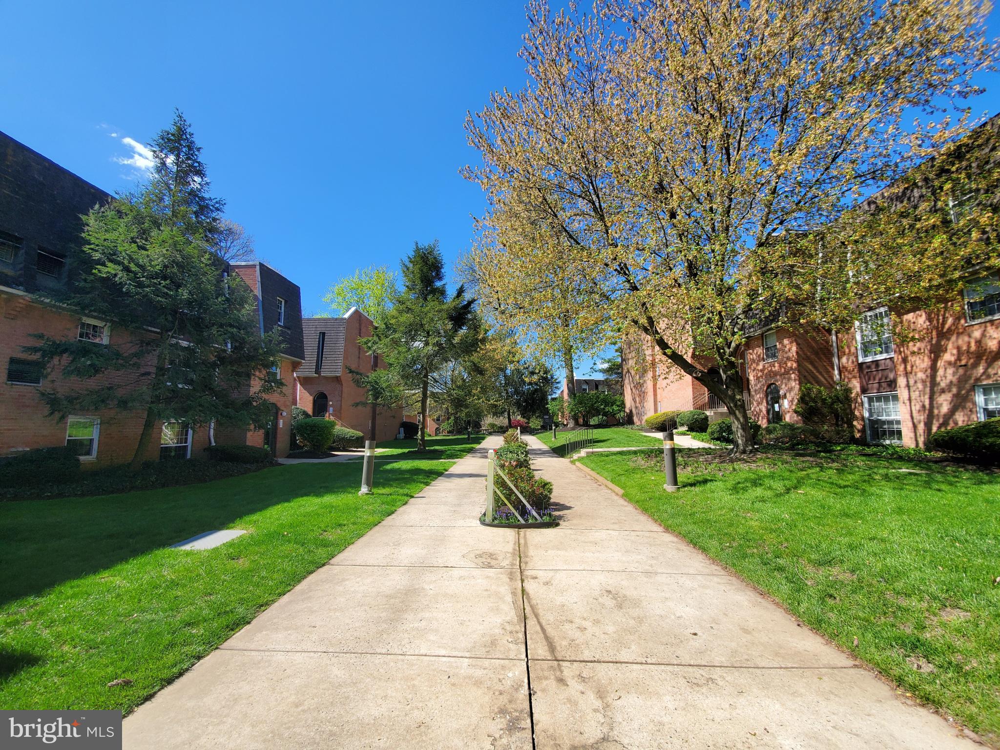 GYPSY LANE CONDOS - Residential Lease