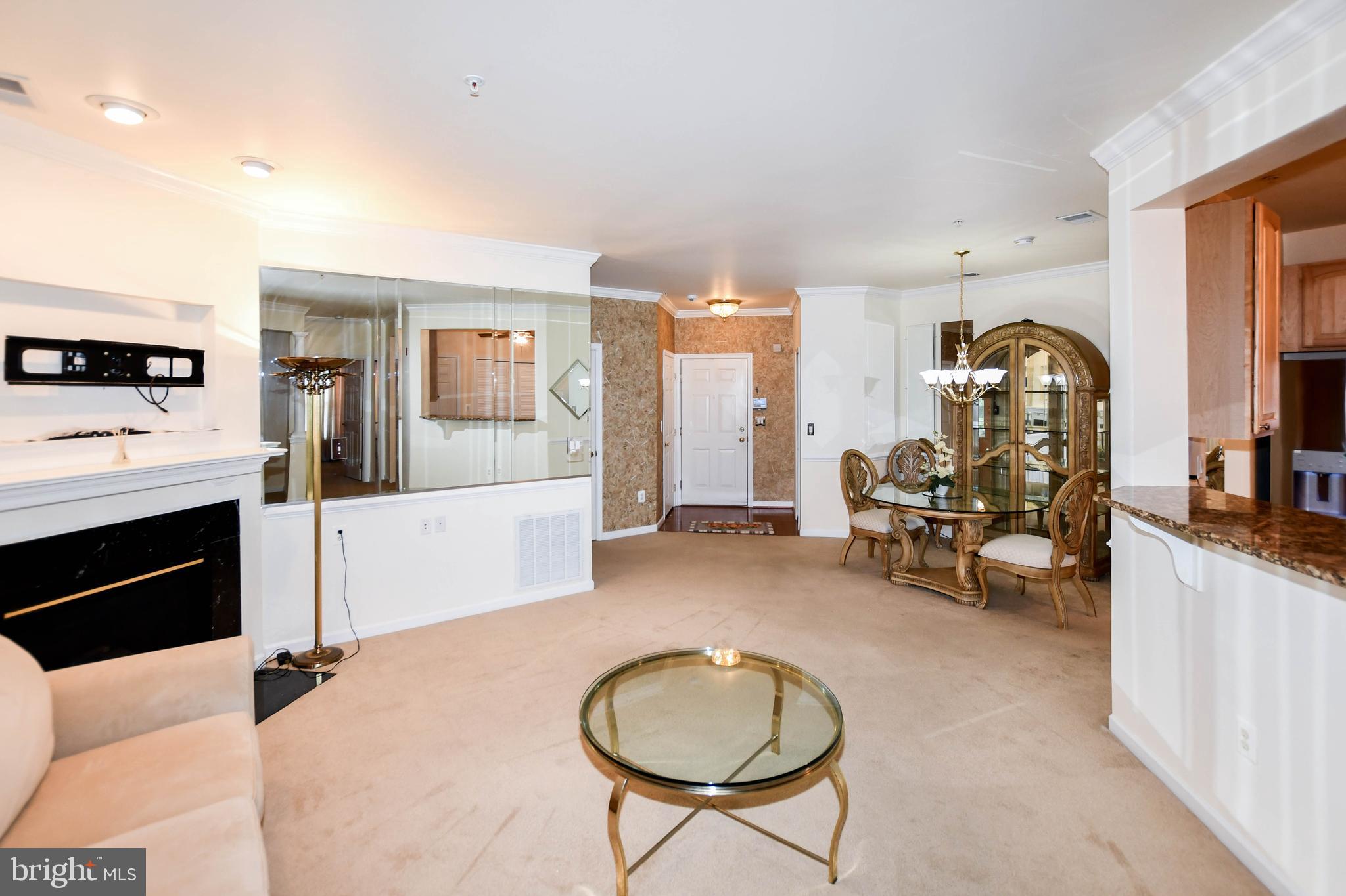 REGENT PARK - Residential