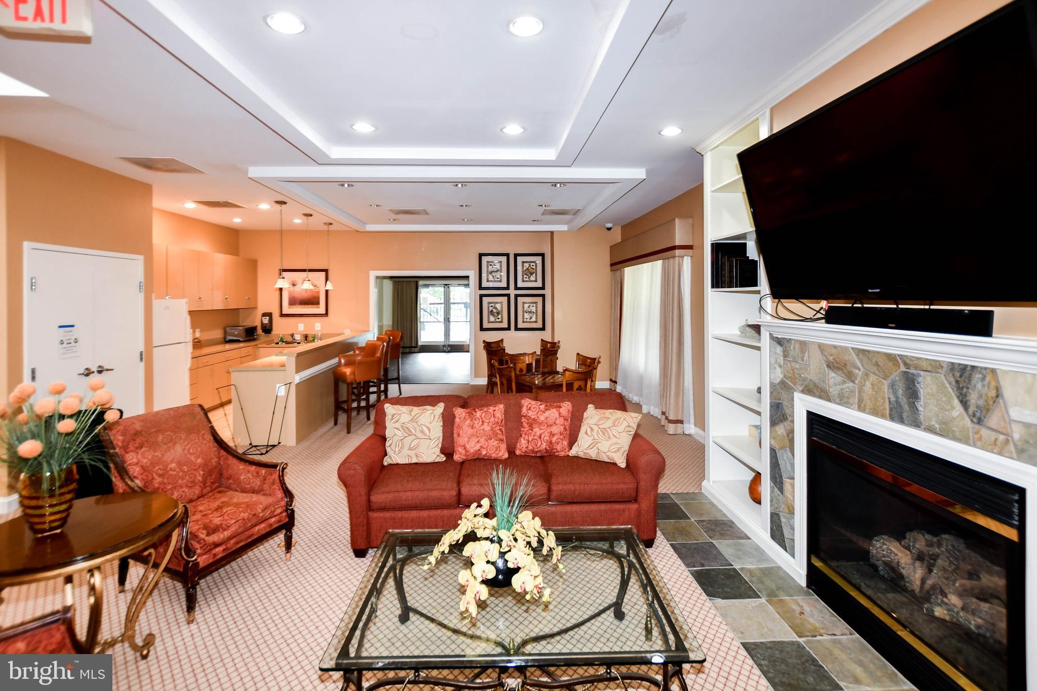 REGENT PARK - Residential