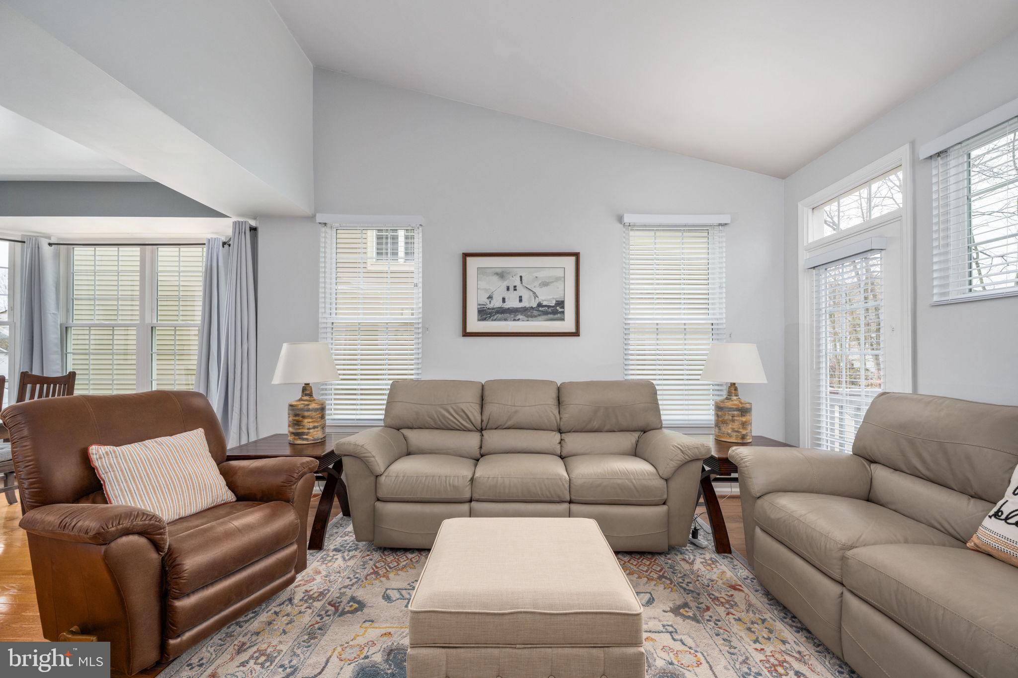 MONTCLAIR - Residential